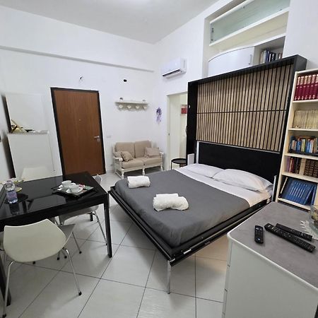 Domus Ciccio Pompeii - Relax & Free Parking Apartment สกาฟาติ ภายนอก รูปภาพ